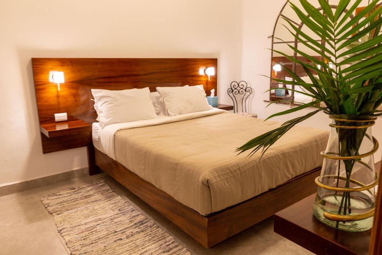 Plaza Chapala Hotel מראה חיצוני תמונה