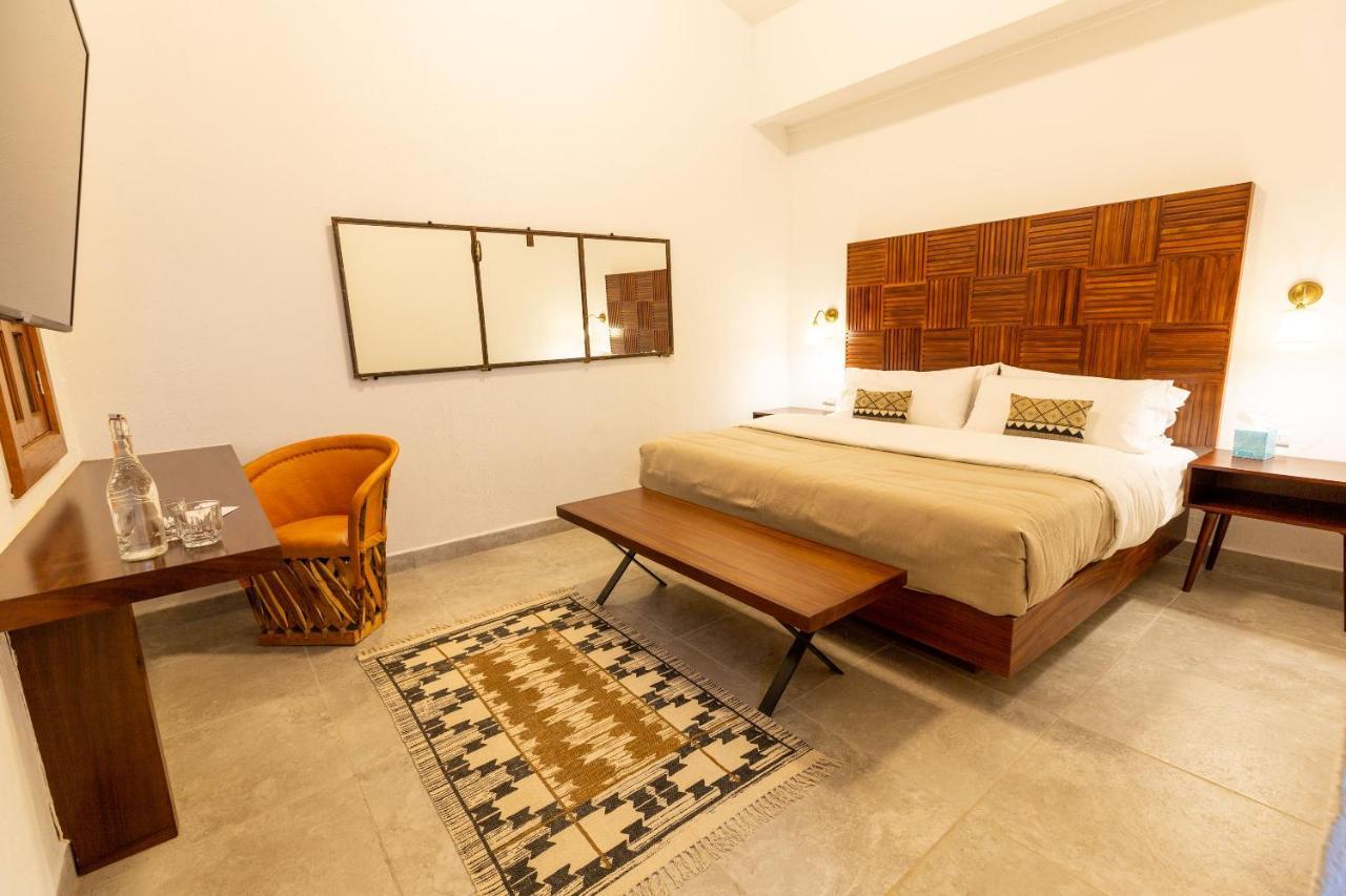Plaza Chapala Hotel מראה חיצוני תמונה